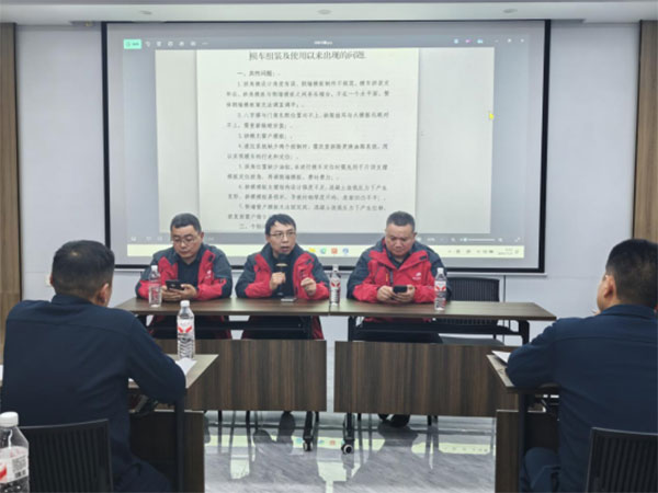 鋼模臺(tái)車(chē)參觀交流